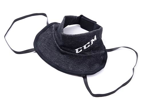 CCM PRO kaulasuoja junior musta